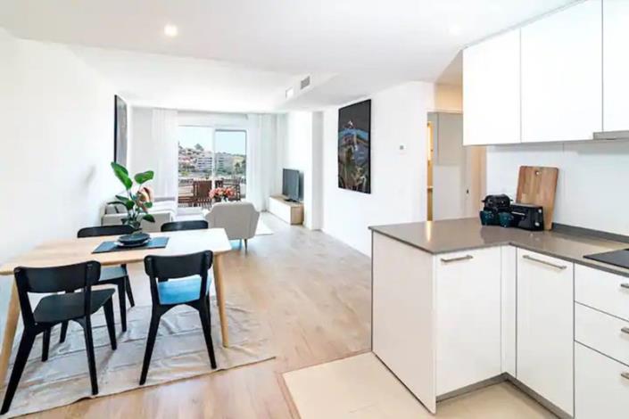 Image No.10-2 Bed Apartment for sale