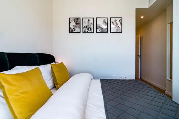 Image No.13-2 Bed Apartment for sale