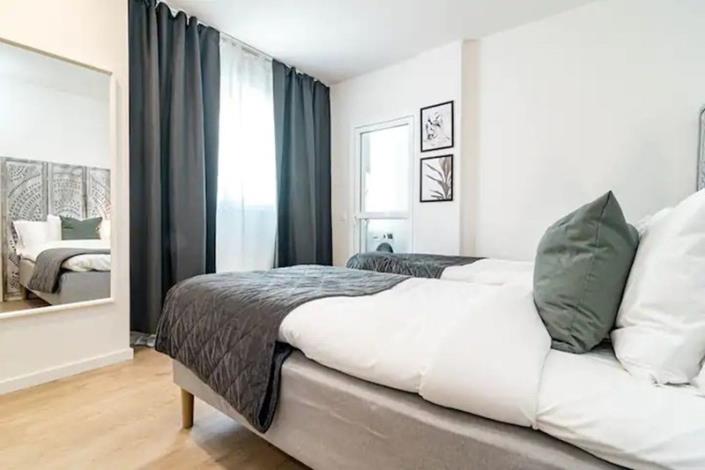 Image No.16-2 Bed Apartment for sale