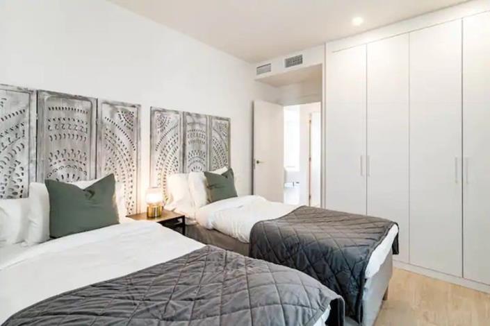 Image No.17-2 Bed Apartment for sale