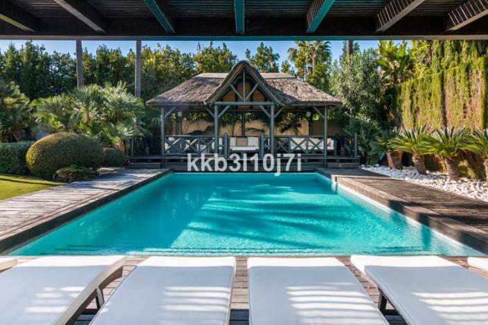 Image No.3-5 Bed Villa / Detached for sale