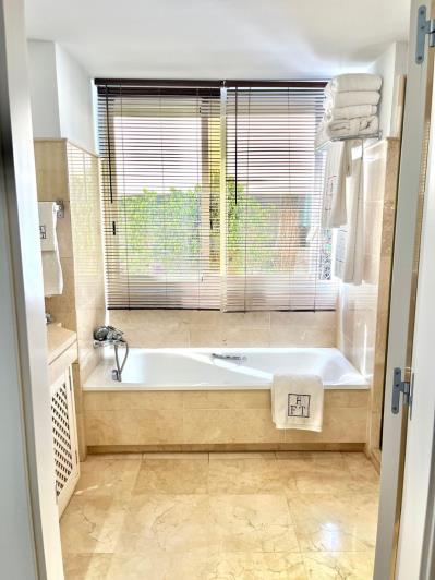 Image No.11-3 Bed Apartment for sale