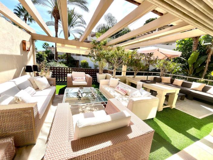 Image No.23-3 Bed Apartment for sale