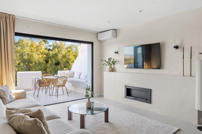 Image No.3-3 Bed Apartment for sale