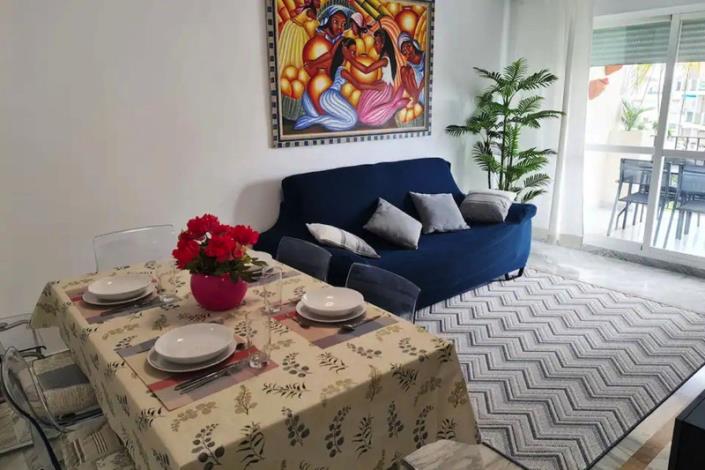 Image No.23-2 Bed Apartment for sale