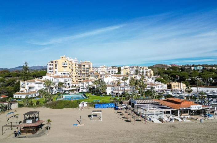 Image No.27-Appartement de 3 chambres à vendre à Cabopino