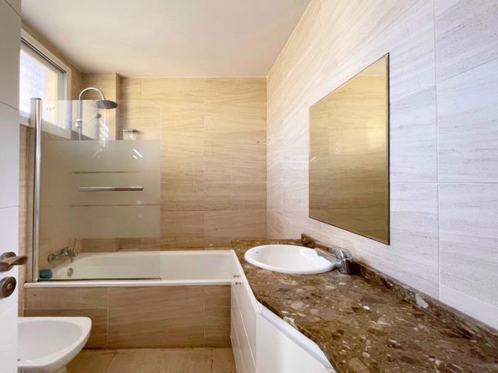 Image No.9-Jumelé de 3 chambres à vendre à Mijas