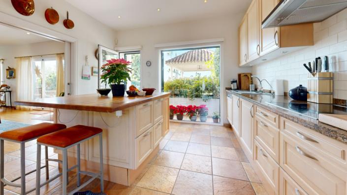 Image No.5-Villa / Détaché de 4 chambres à vendre à Guadalmina