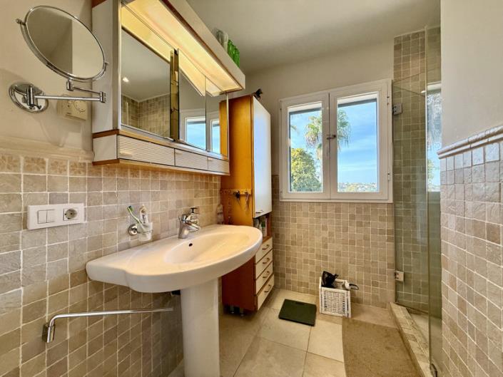 Image No.18-Villa / Détaché de 4 chambres à vendre à Guadalmina