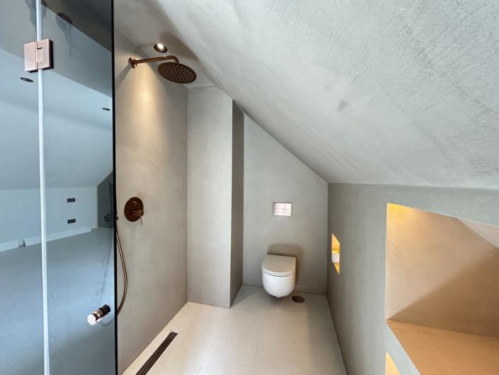 Image No.19-4 Bed Townhouse for sale