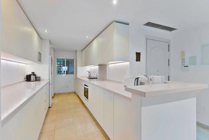 Image No.7-3 Bed Apartment for sale