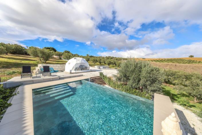 Image No.26-2 Bed Villa / Detached for sale