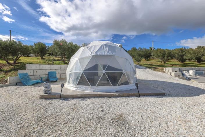 Image No.38-2 Bed Villa / Detached for sale