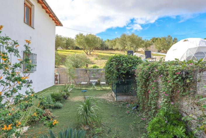 Image No.39-2 Bed Villa / Detached for sale