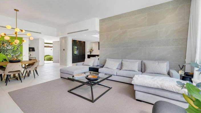 Image No.7-5 Bed Villa / Detached for sale