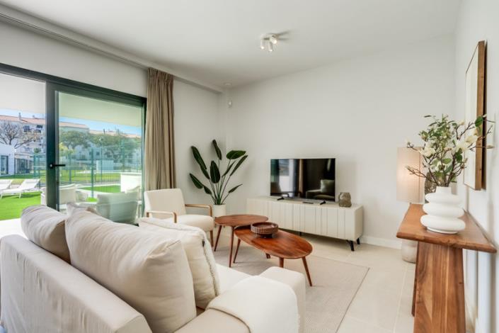 Image No.4-2 Bed Apartment for sale