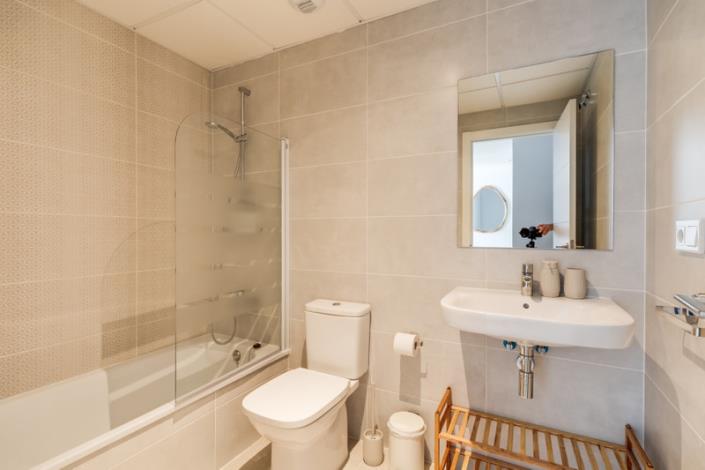 Image No.10-2 Bed Apartment for sale