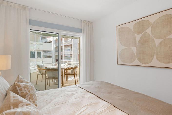 Image No.12-1 Bed Apartment for sale