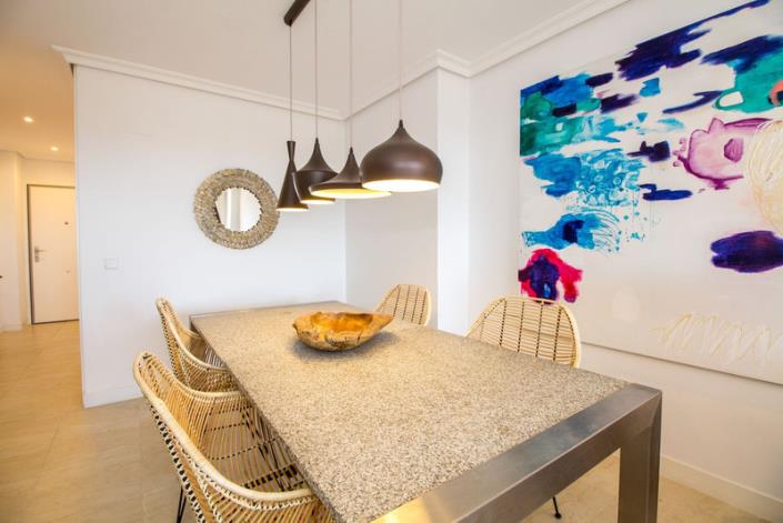 Image No.15-2 Bed Apartment for sale