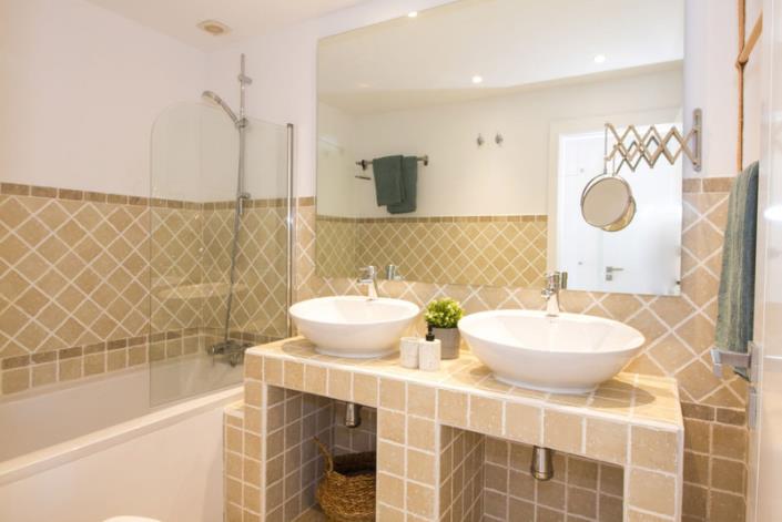 Image No.19-2 Bed Apartment for sale