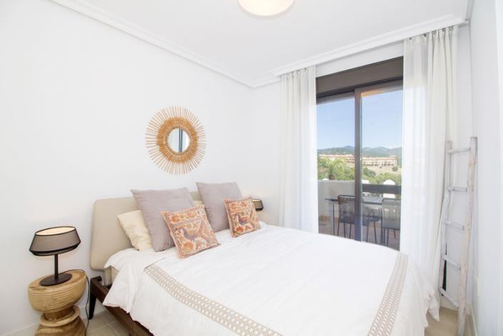 Image No.21-2 Bed Apartment for sale