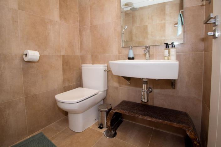 Image No.23-2 Bed Apartment for sale