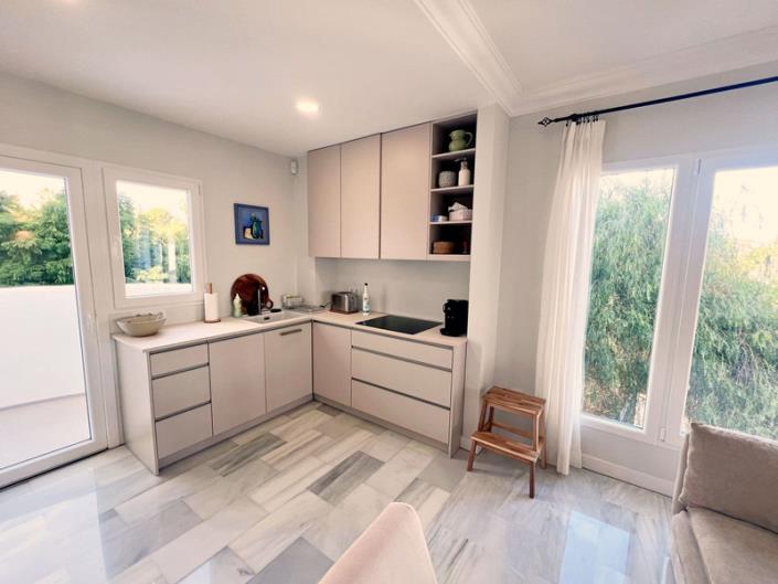 Image No.3-2 Bed Apartment for sale