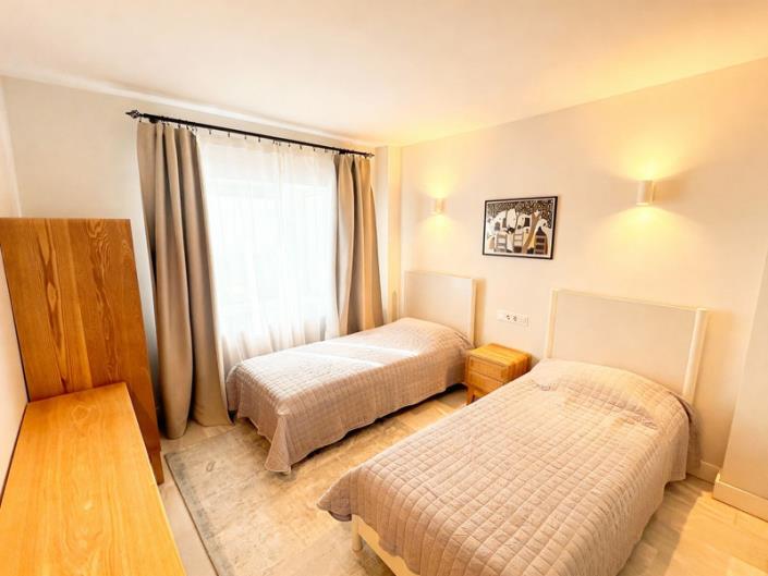 Image No.12-2 Bed Apartment for sale