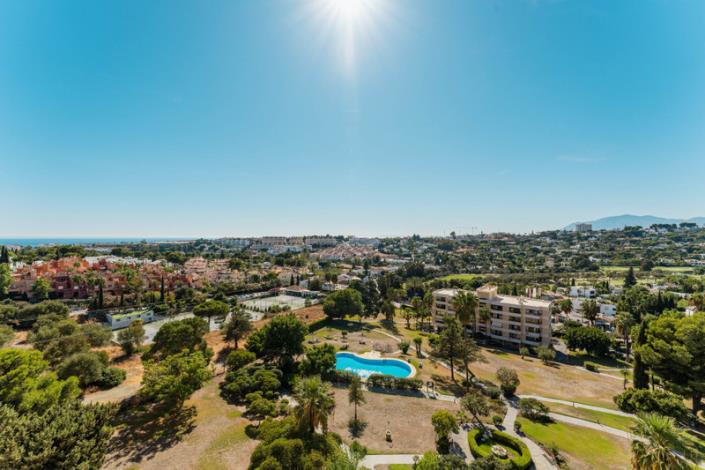 Image No.17-2 Bed Apartment for sale