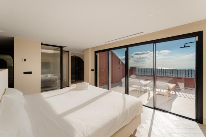 Image No.6-4 Bed Penthouse for sale