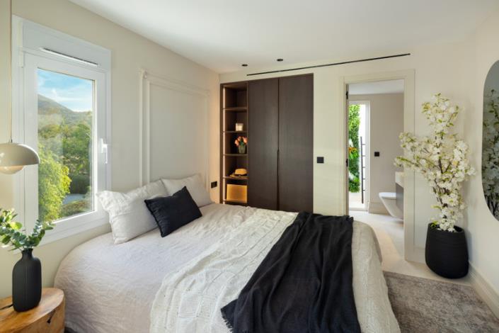 Image No.12-4 Bed Penthouse for sale