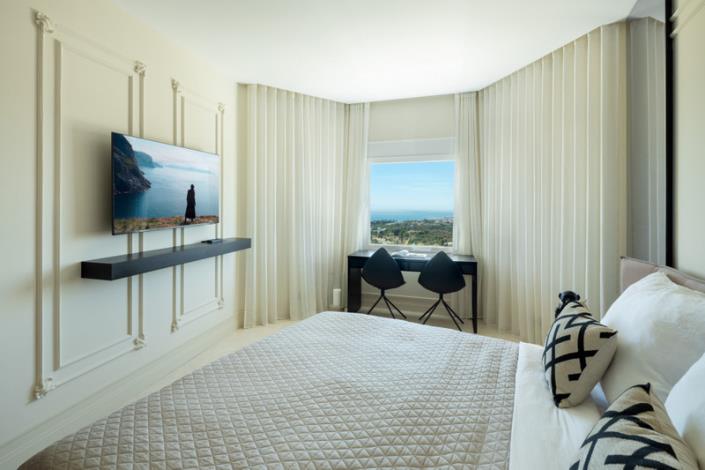 Image No.20-4 Bed Penthouse for sale