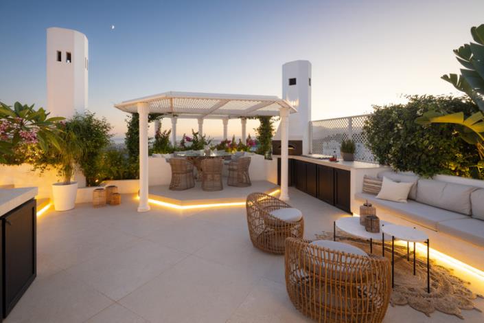 Image No.26-4 Bed Penthouse for sale