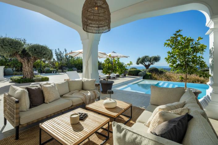 Image No.9-7 Bed Villa / Detached for sale