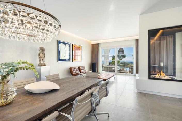 Image No.15-7 Bed Villa / Detached for sale