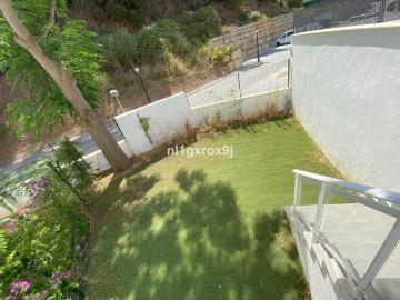 9-467d0cee5b725f3ef65f102a0c2e69c0