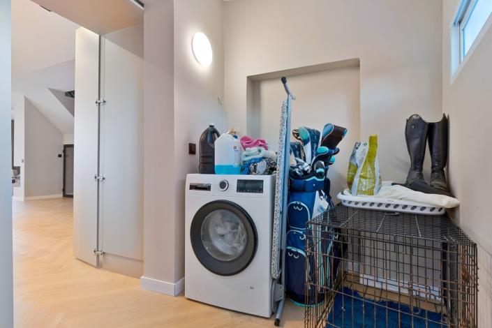 Image No.34-4 Bed Townhouse for sale