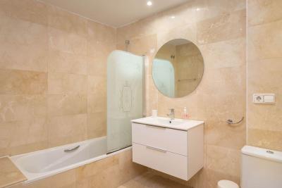 7-aa4cc561180b369757c0bb4af9886cd3