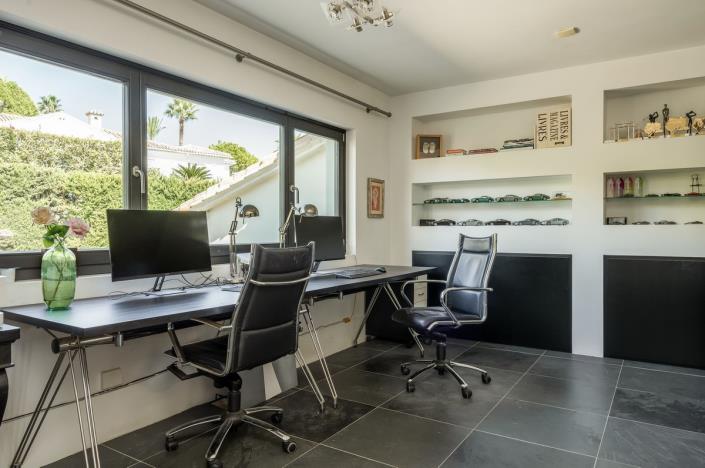 Image No.33-Villa / Détaché de 5 chambres à vendre à El Paraiso