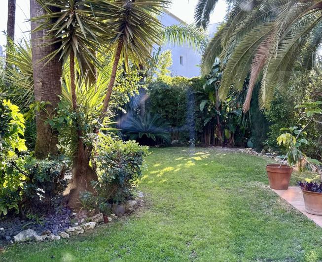 Image No.11-Jumelé de 4 chambres à vendre à Estepona