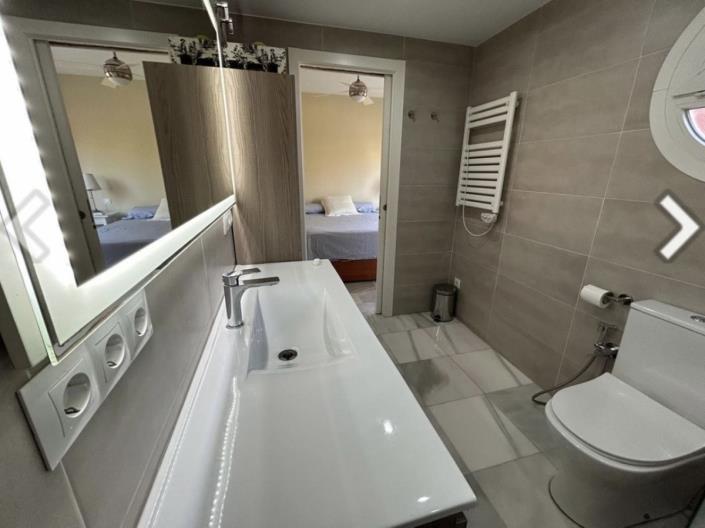 Image No.19-Jumelé de 4 chambres à vendre à Estepona