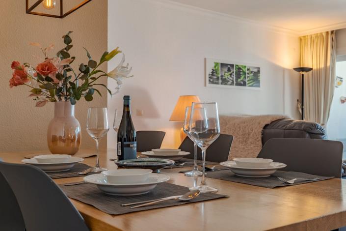 Image No.17-3 Bed Apartment for sale