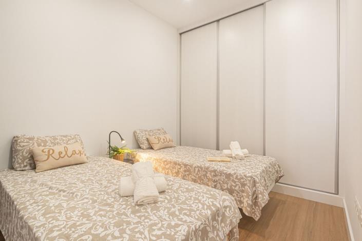 Image No.13-2 Bed Apartment for sale