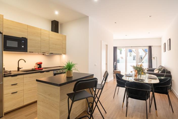 Image No.17-2 Bed Apartment for sale