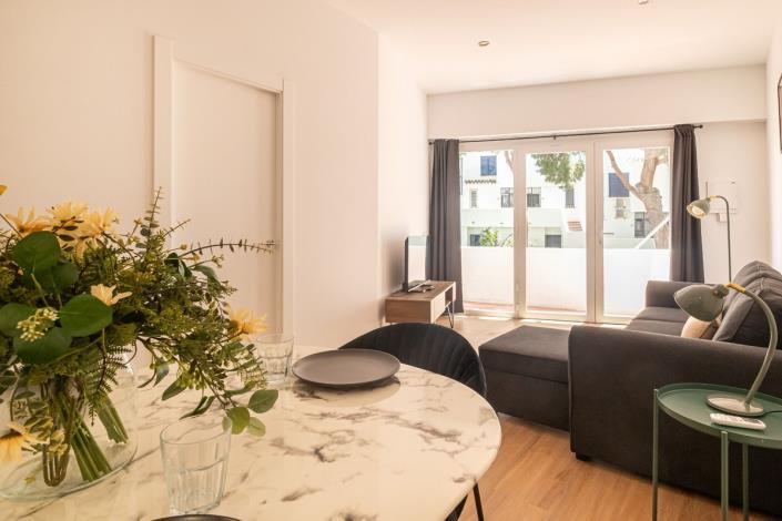 Image No.18-2 Bed Apartment for sale