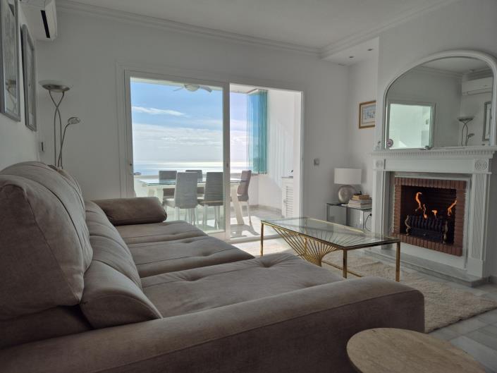 Image No.12-3 Bed Apartment for sale