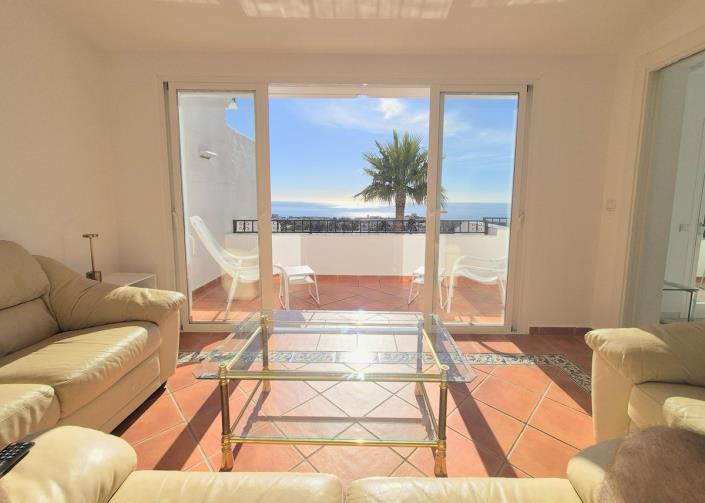 Image No.20-3 Bed Apartment for sale