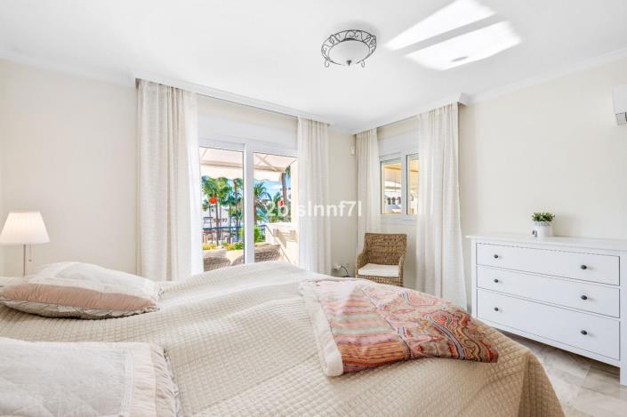 Image No.12-Appartement de 2 chambres à vendre à Elviria