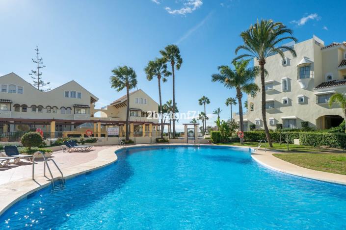 Image No.22-Appartement de 2 chambres à vendre à Elviria