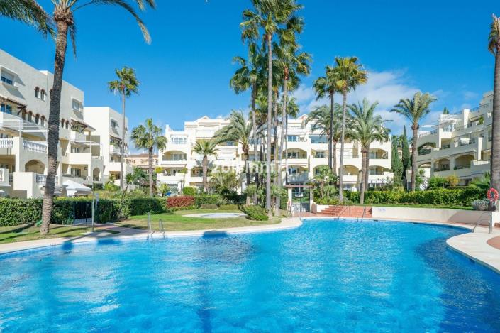 Image No.24-Appartement de 2 chambres à vendre à Elviria